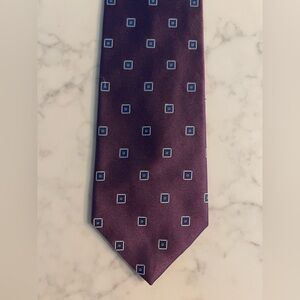 Brooks Brothers Pure Silk Purple Geometric Tie Made in Italy Stain Resistant